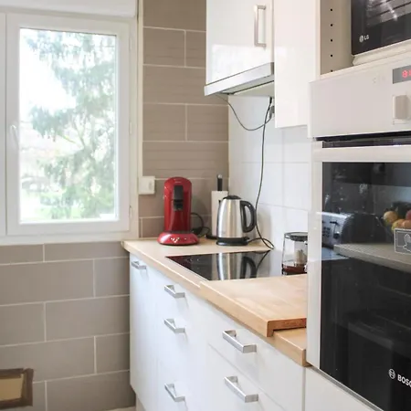 Pretty Cocoon With Private Garden Saint-Denis (Seine-Saint-Denis)